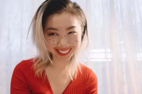 李伟